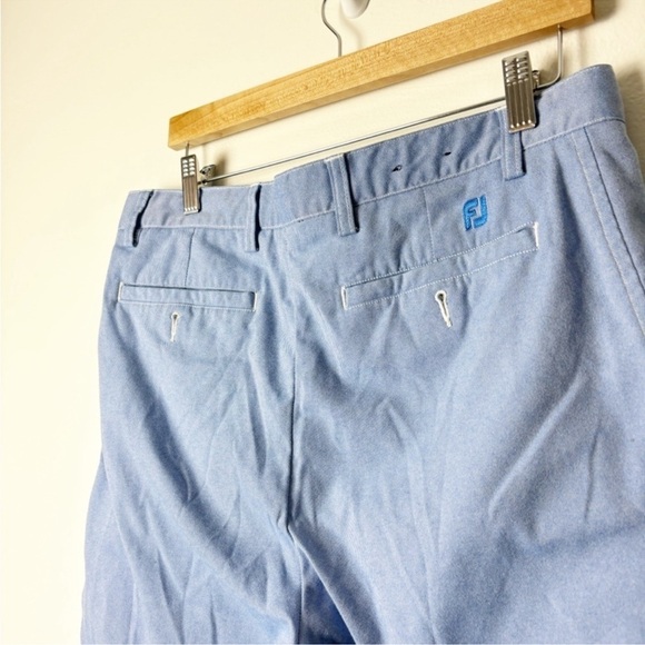 FOOTJOY • Men’s Lightweight 9” Inseam Golf Casual Shorts Blue Size 34 - Picture 4 of 6